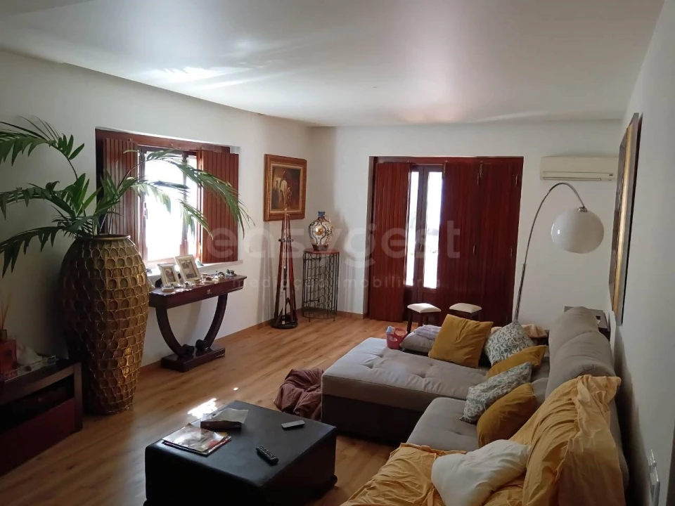 Moradia T4 para Venda em Amiais de Baixo Foto 15