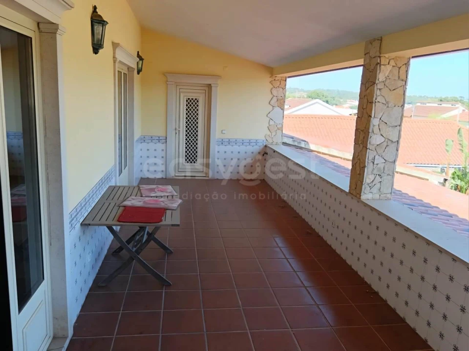 Moradia T4 para Venda em Amiais de Baixo Foto 25