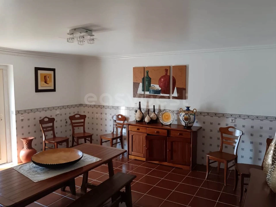 Moradia T4 para Venda em Amiais de Baixo Foto 26