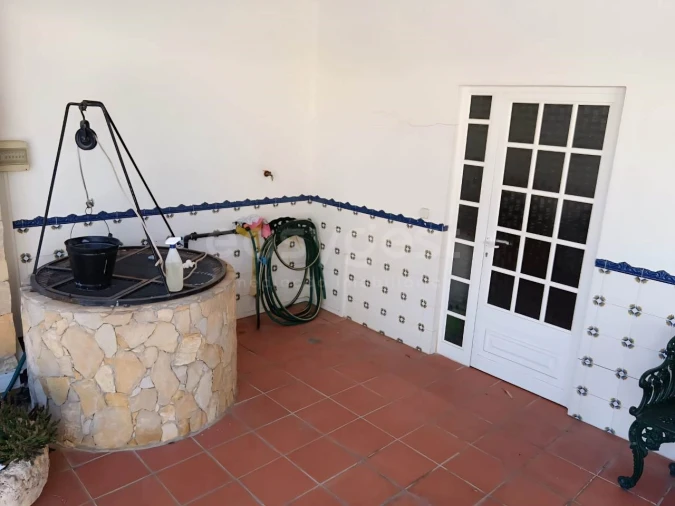 Moradia T4 para Venda em Amiais de Baixo Foto 33