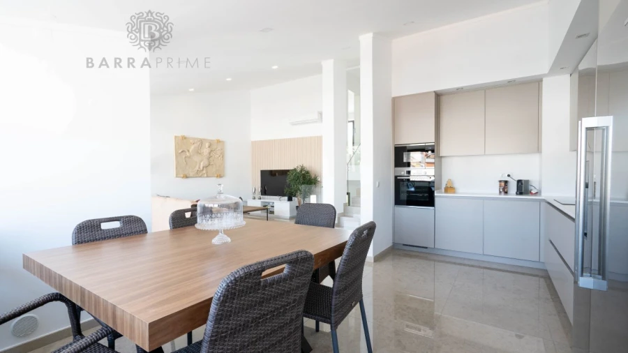 Apartamento T3 para Venda em Quarteira Foto 18