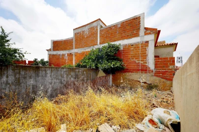 Terreno para Venda em Silves
