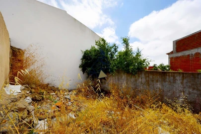 Terreno para Venda em Silves