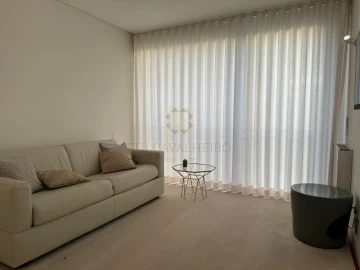 Apartamento T5 para Venda em Matosinhos e Leça da Palmeira