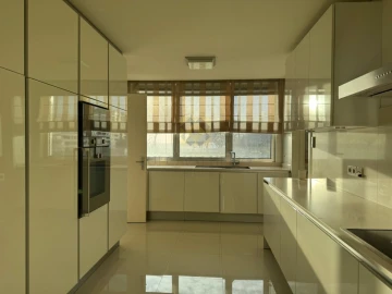 Apartamento T5 para Venda em Matosinhos e Leça da Palmeira