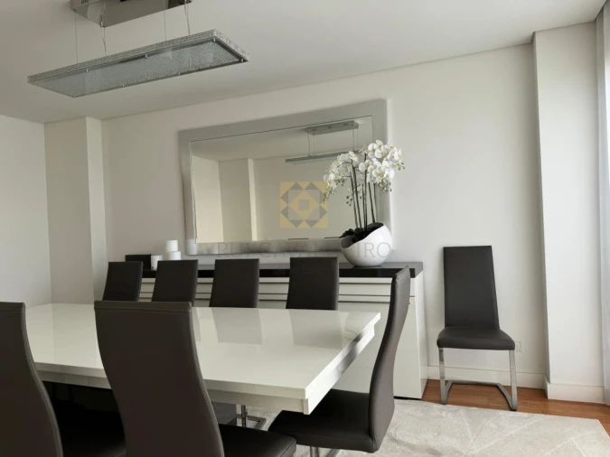 Apartamento T5 para Venda em Matosinhos e Leça da Palmeira Foto 6
