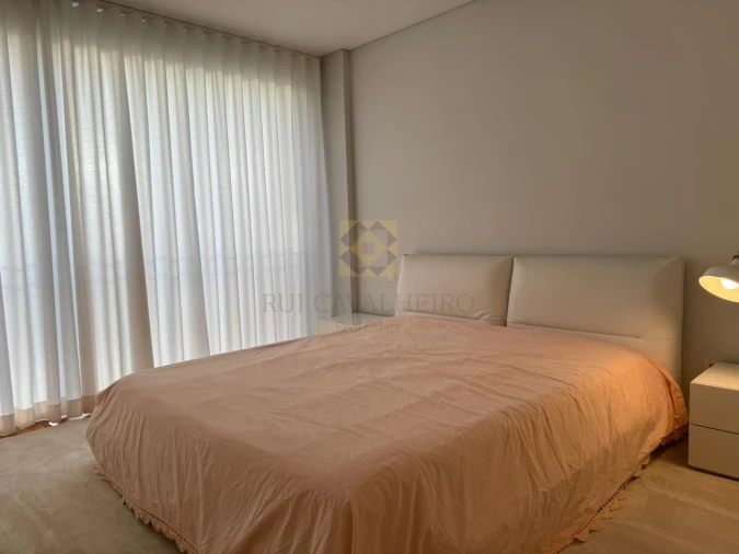 Apartamento T5 para Venda em Matosinhos e Leça da Palmeira Foto 13