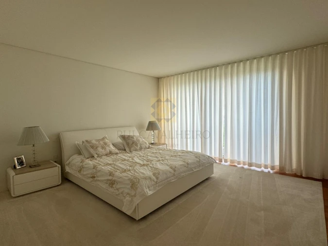 Apartamento T5 para Venda em Matosinhos e Leça da Palmeira Foto 25