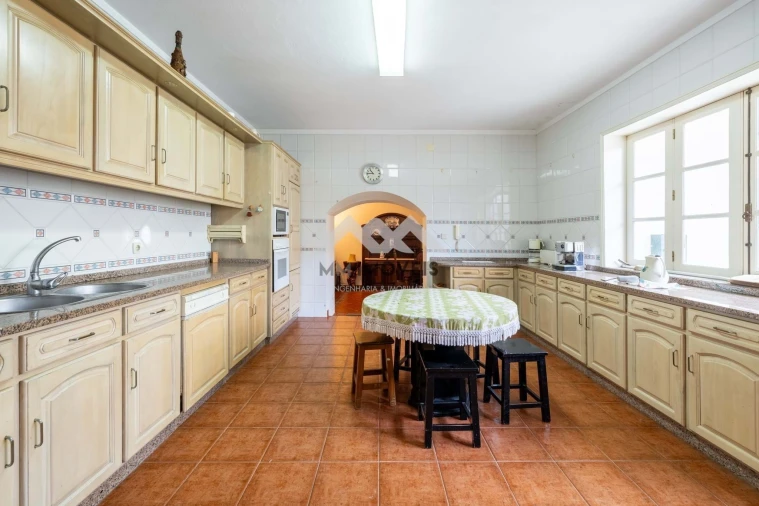 Quinta T9 para Venda em Carreira e Refojos de Riba de Ave Foto 29