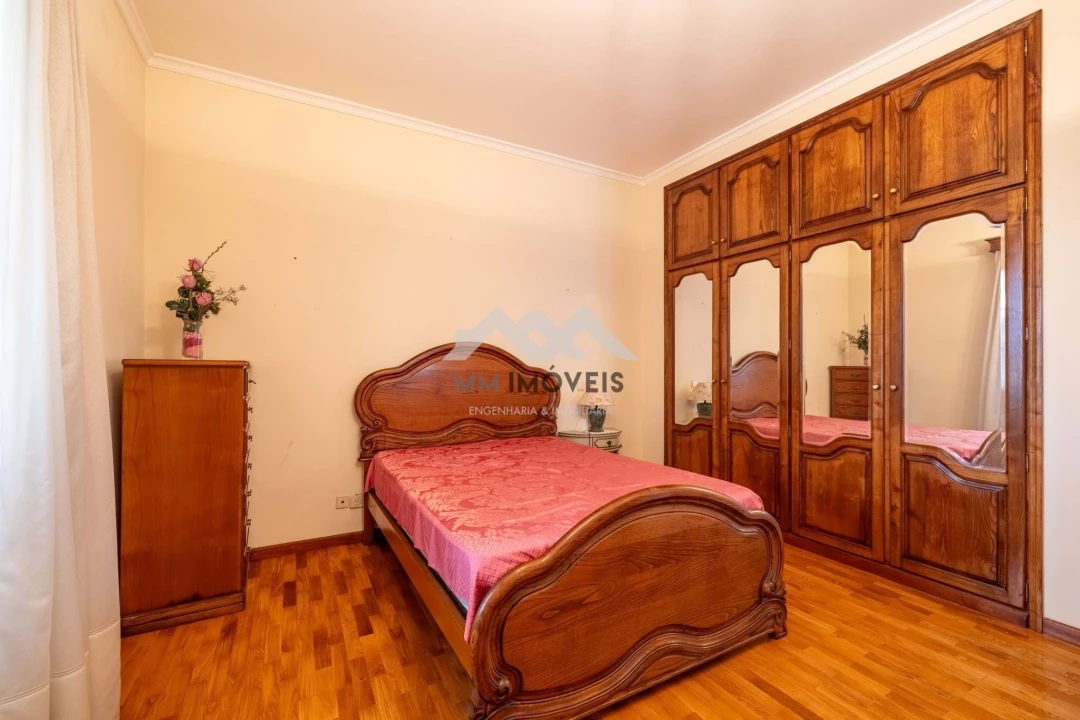 Quinta T9 para Venda em Carreira e Refojos de Riba de Ave Foto 34