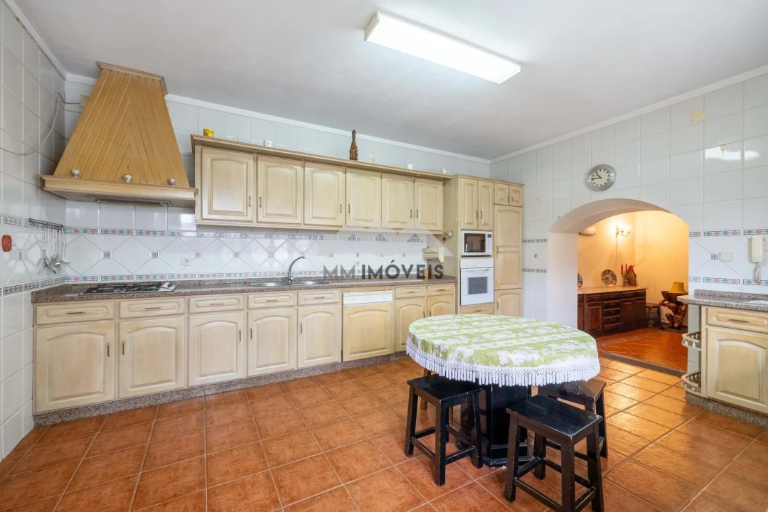 Quinta T9 para Venda em Carreira e Refojos de Riba de Ave Foto 31