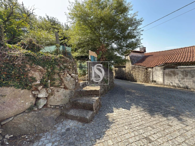 Terreno para Venda em Creixomil e Mariz Foto 31