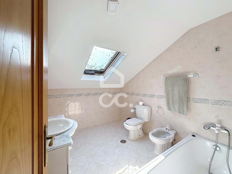 Moradia T4 para Venda em Redondelo Foto 20