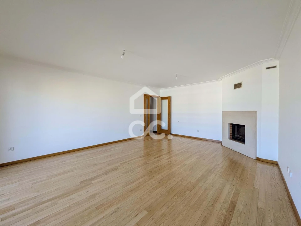 Apartamento T3 para Venda em Santa Maria Maior Foto 5