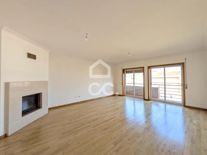 Apartamento T3 para Venda em Santa Maria Maior Foto 4