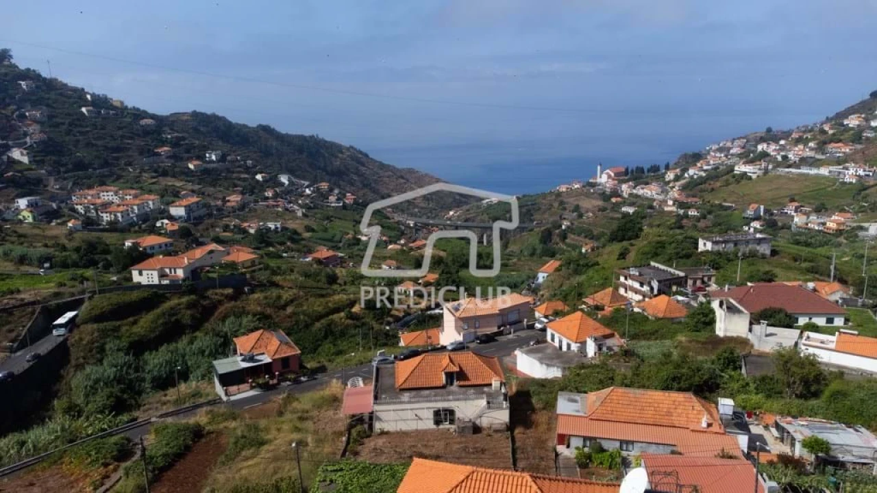 Moradia T5 para Venda em Campanario Foto 3