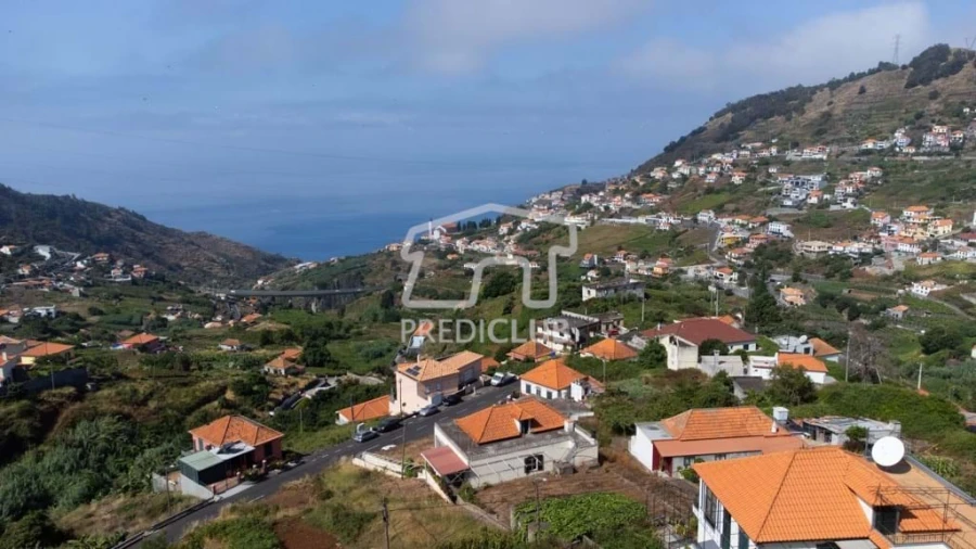 Moradia T5 para Venda em Campanario Foto 4