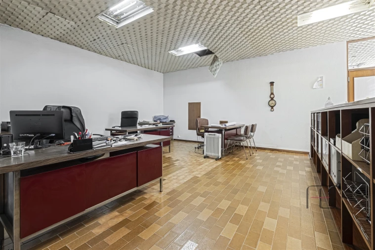 Armazém para Venda em São Paio de Oleiros Foto 31