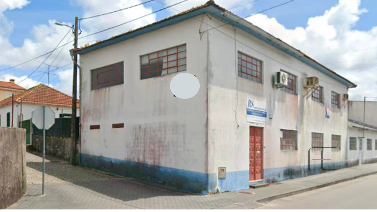 Armazém para Arrendamento em São Paio de Oleiros Foto 2