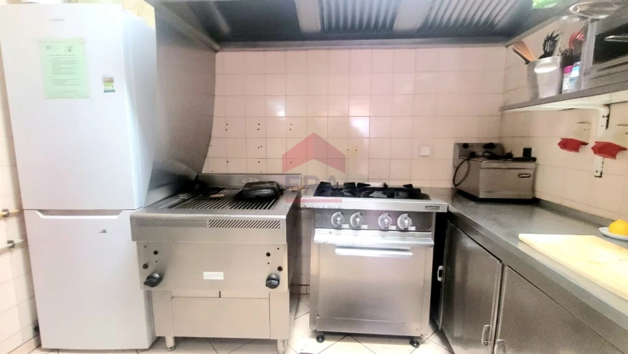 Negócio para Venda em Albufeira e Olhos de Água Foto 11