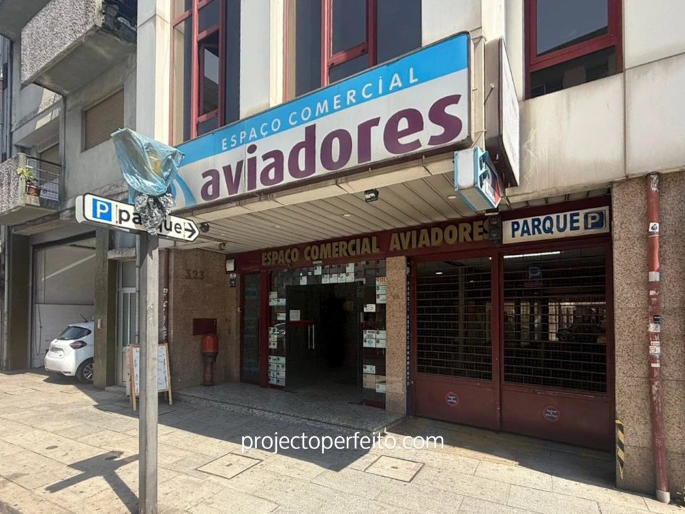 Loja para Venda em Mafamude e Vilar do Paraíso Foto 7