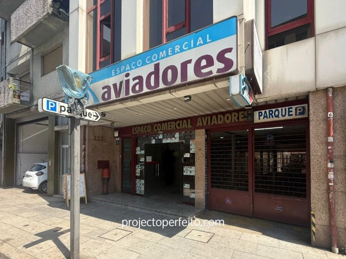 Loja para Venda em Mafamude e Vilar do Paraíso Foto 7