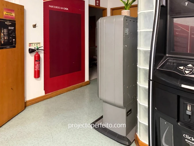 Loja para Venda em Mafamude e Vilar do Paraíso Foto 5