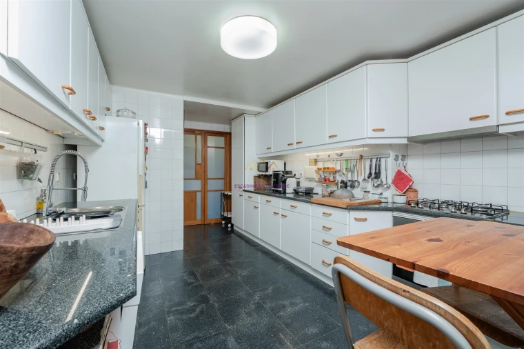 Moradia T3 para Venda em Oeiras e São Julião da Barra, Paço de Arcos e Caxias Foto 17