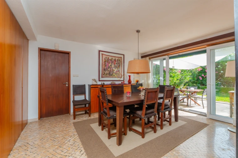 Moradia T3 para Venda em Oeiras e São Julião da Barra, Paço de Arcos e Caxias Foto 7