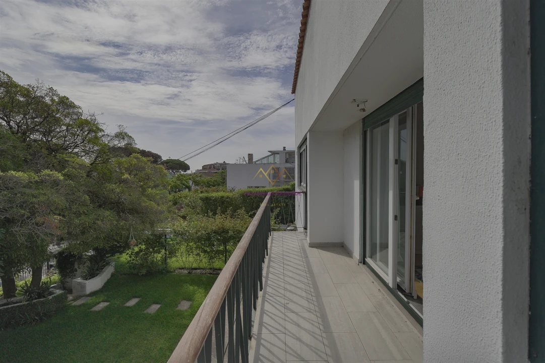 Moradia T3 para Venda em Oeiras e São Julião da Barra, Paço de Arcos e Caxias Foto 6