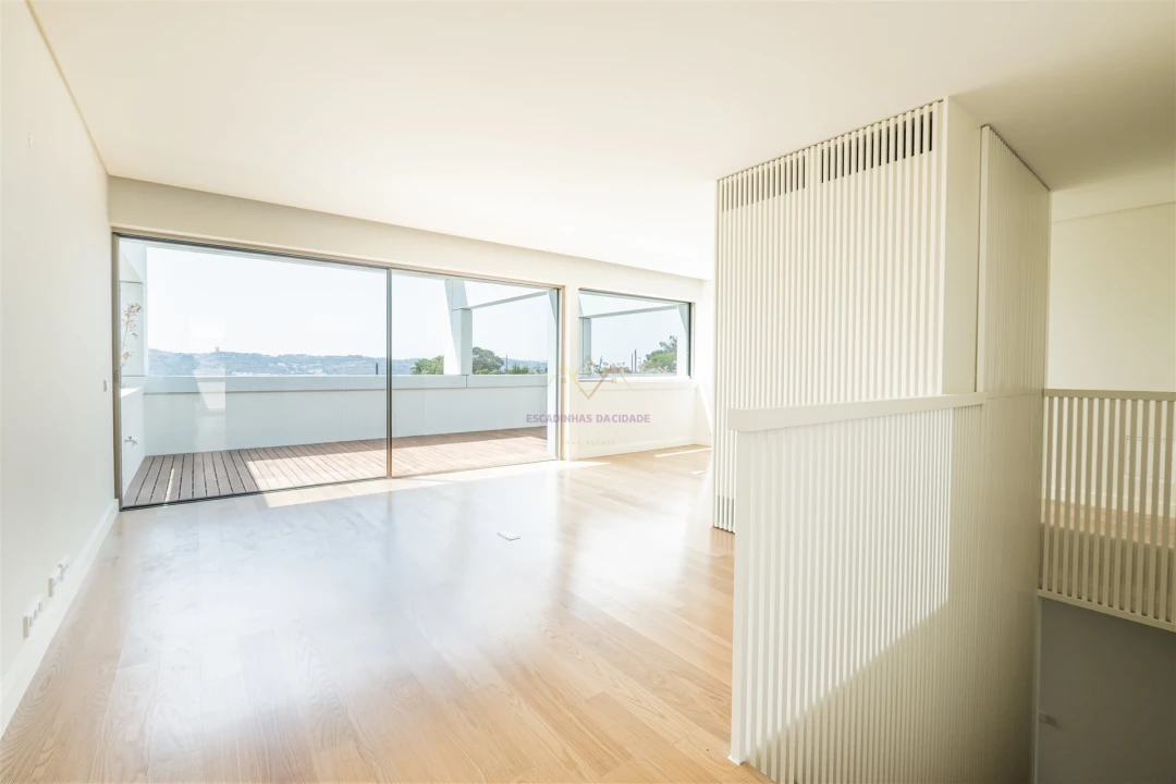 Moradia T5 para Venda em Alcantara Foto 53