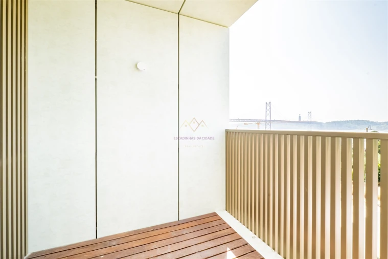 Moradia T5 para Venda em Alcantara Foto 42