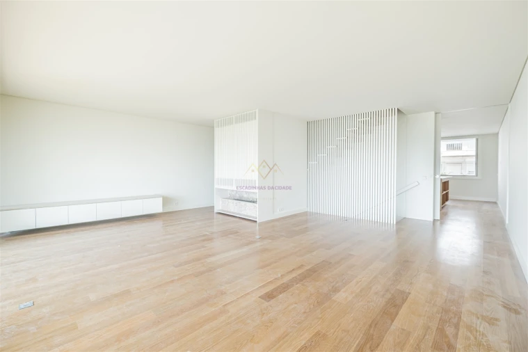 Moradia T5 para Venda em Alcantara Foto 17