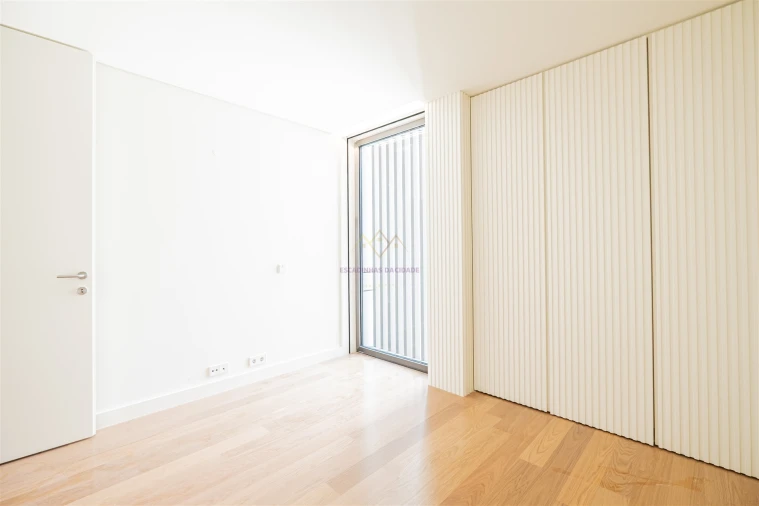 Moradia T5 para Venda em Alcantara Foto 37