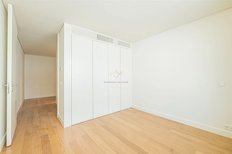 Moradia T5 para Venda em Alcantara Foto 28