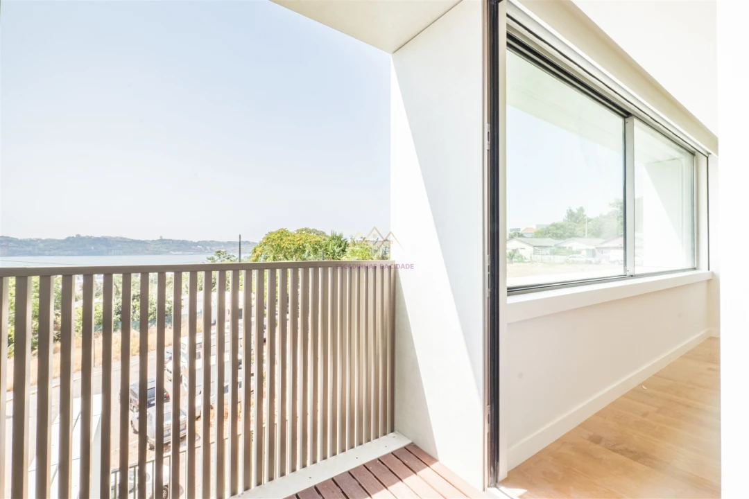 Moradia T5 para Venda em Alcantara Foto 43