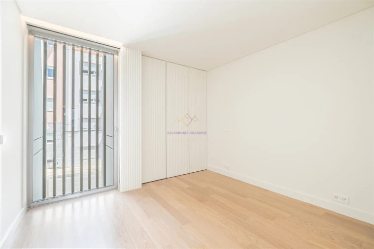 Moradia T5 para Venda em Alcantara Foto 35