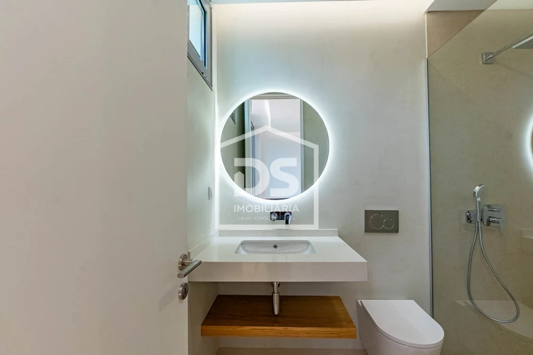 Moradia T3 para Venda em Estreito da Calheta Foto 19