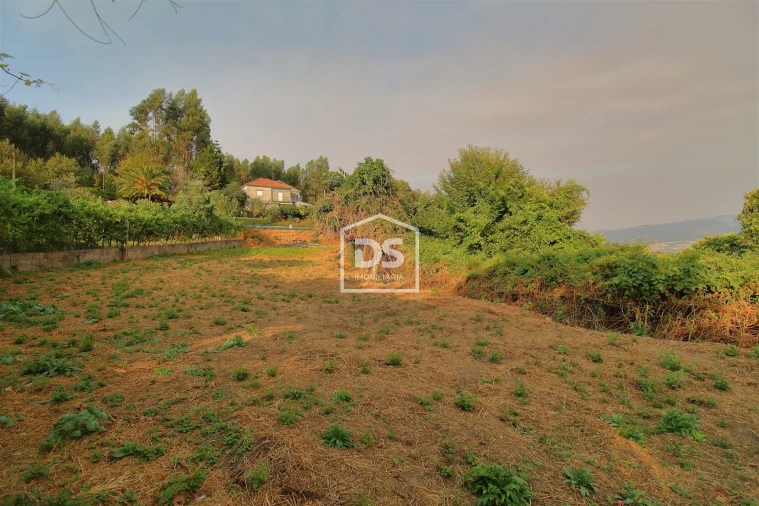 Terreno para Venda em Canelas Foto 11