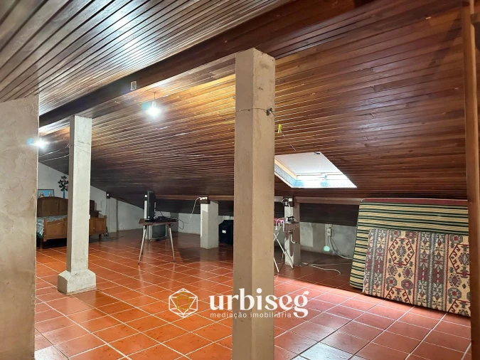 Moradia T3 para Venda em Buarcos Foto 45