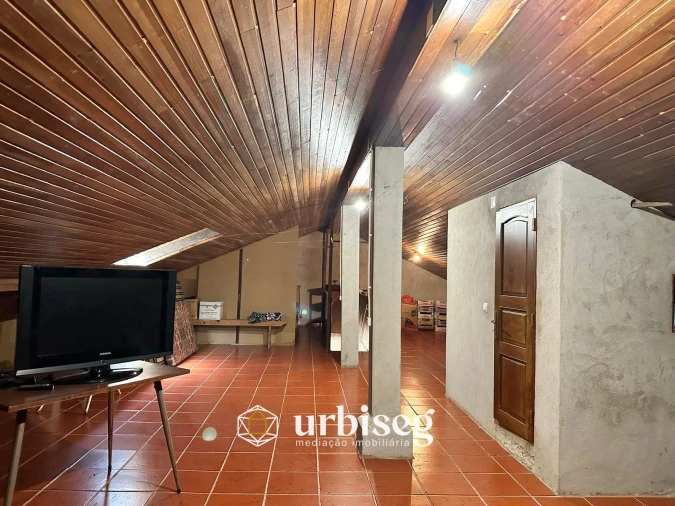 Moradia T3 para Venda em Buarcos Foto 46
