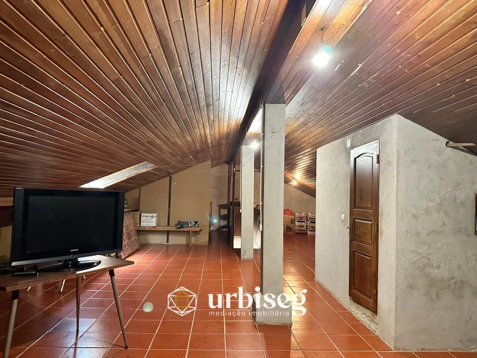 Moradia T3 para Venda em Buarcos Foto 46