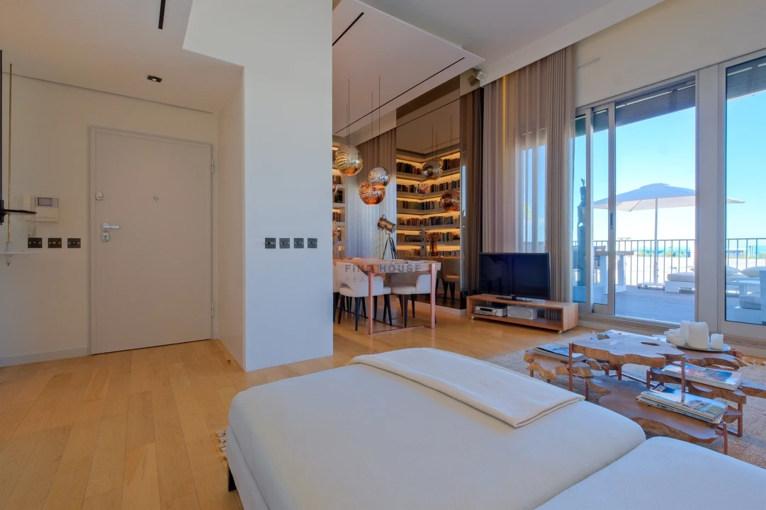 Apartamento T3 para Venda em Parque das Nações Foto 3