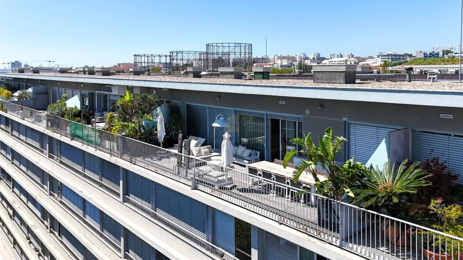 Apartamento T3 para Venda em Parque das Nações Foto 45