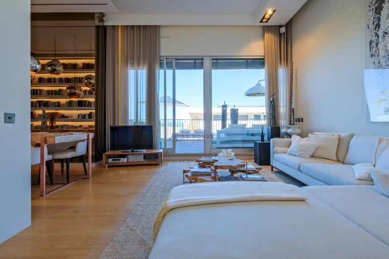 Apartamento T3 para Venda em Parque das Nações Foto 5