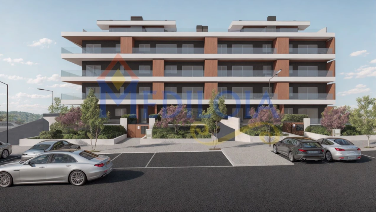 Apartamento T3 para Venda em Montenegro Foto 1