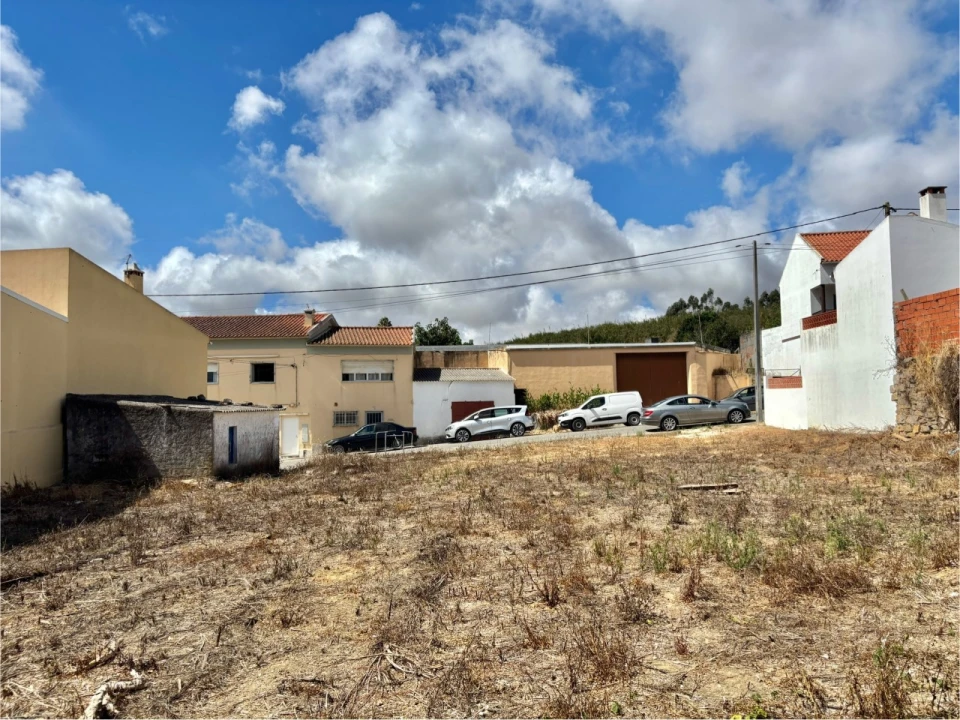 Terreno para Venda em Lourinhã e Atalaia Foto 8