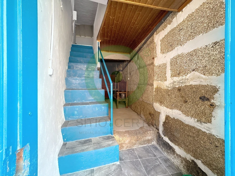 Moradia T2 para Venda em Rebordelo Foto 3