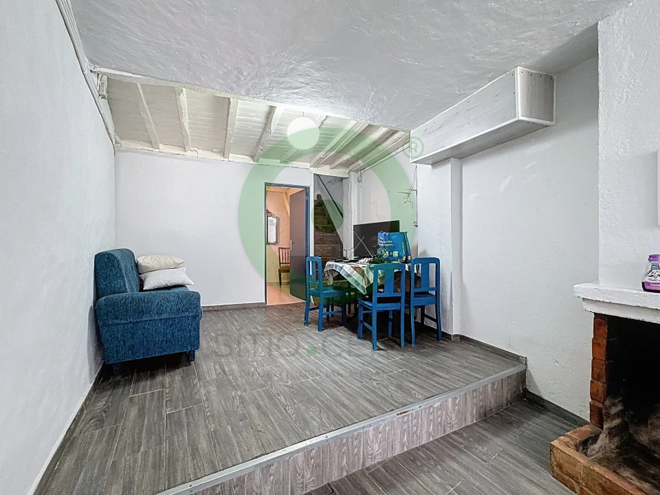 Moradia T2 para Venda em Rebordelo Foto 8