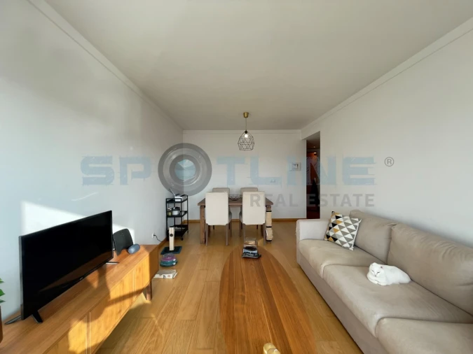 Apartamento T1 para Venda em Parque das Nações Foto 6